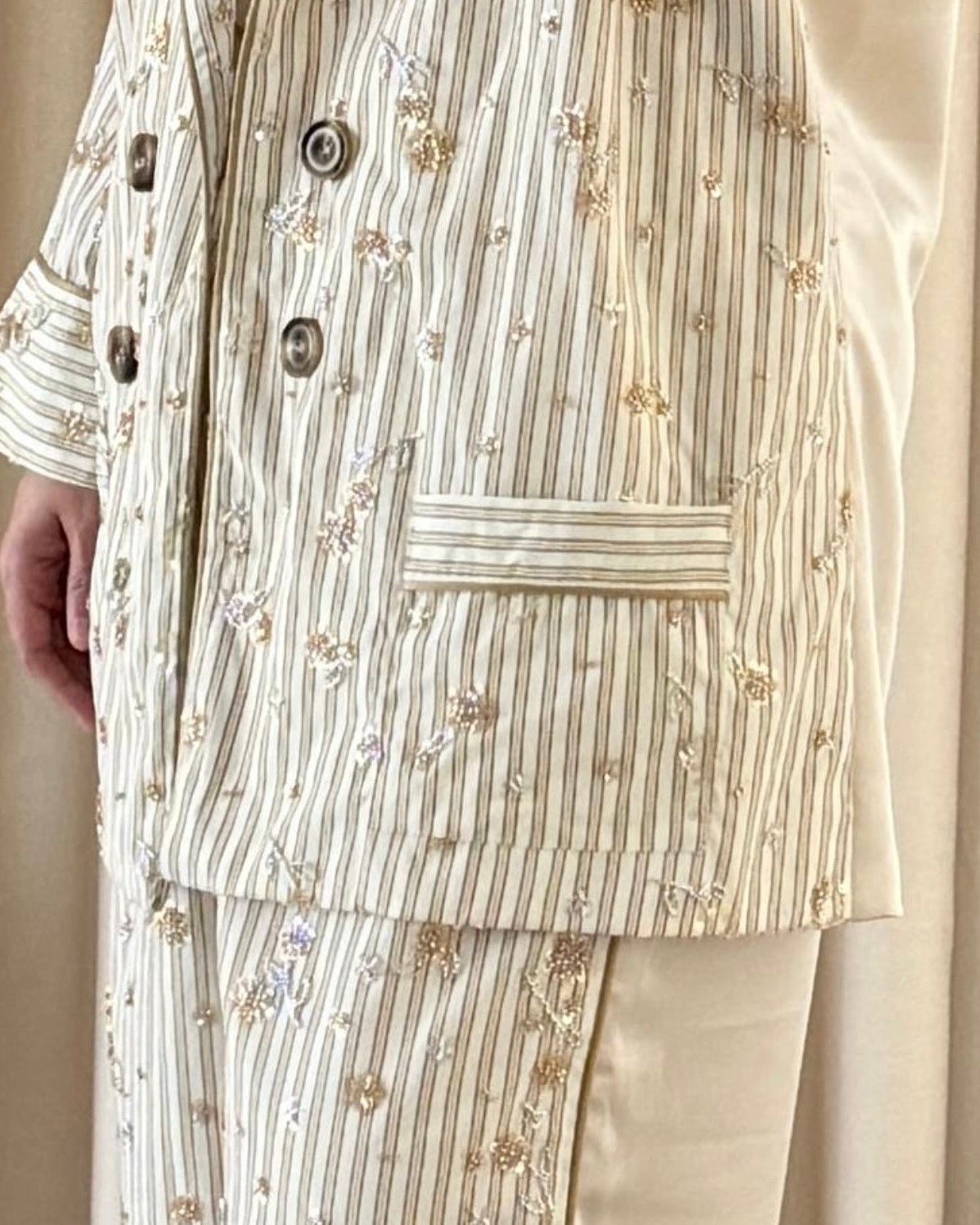 Long gold set